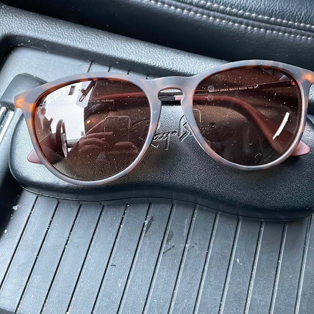 Polarized ray bans